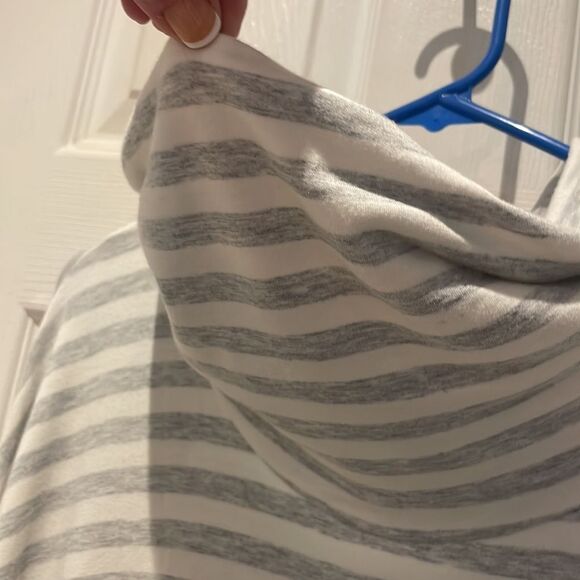 Lou & Grey striped cowl neck long sleeve top SZ medium - Picture 6 of 10